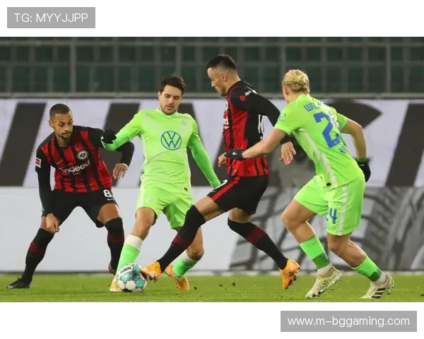 阿穆拉梅开二度难救沃尔夫斯堡 终遭失利